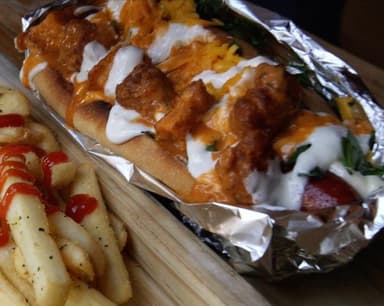 2 Hot-Dog's Boneless con Papas Fritas🌭🍟