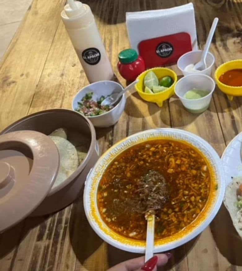 Consomé Grande Birria