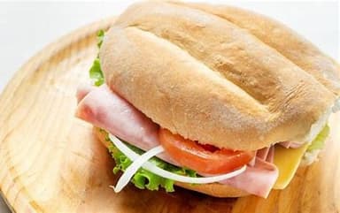 TORTA DE JAMÓN CON QUESO