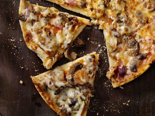 Pizza Champiñones