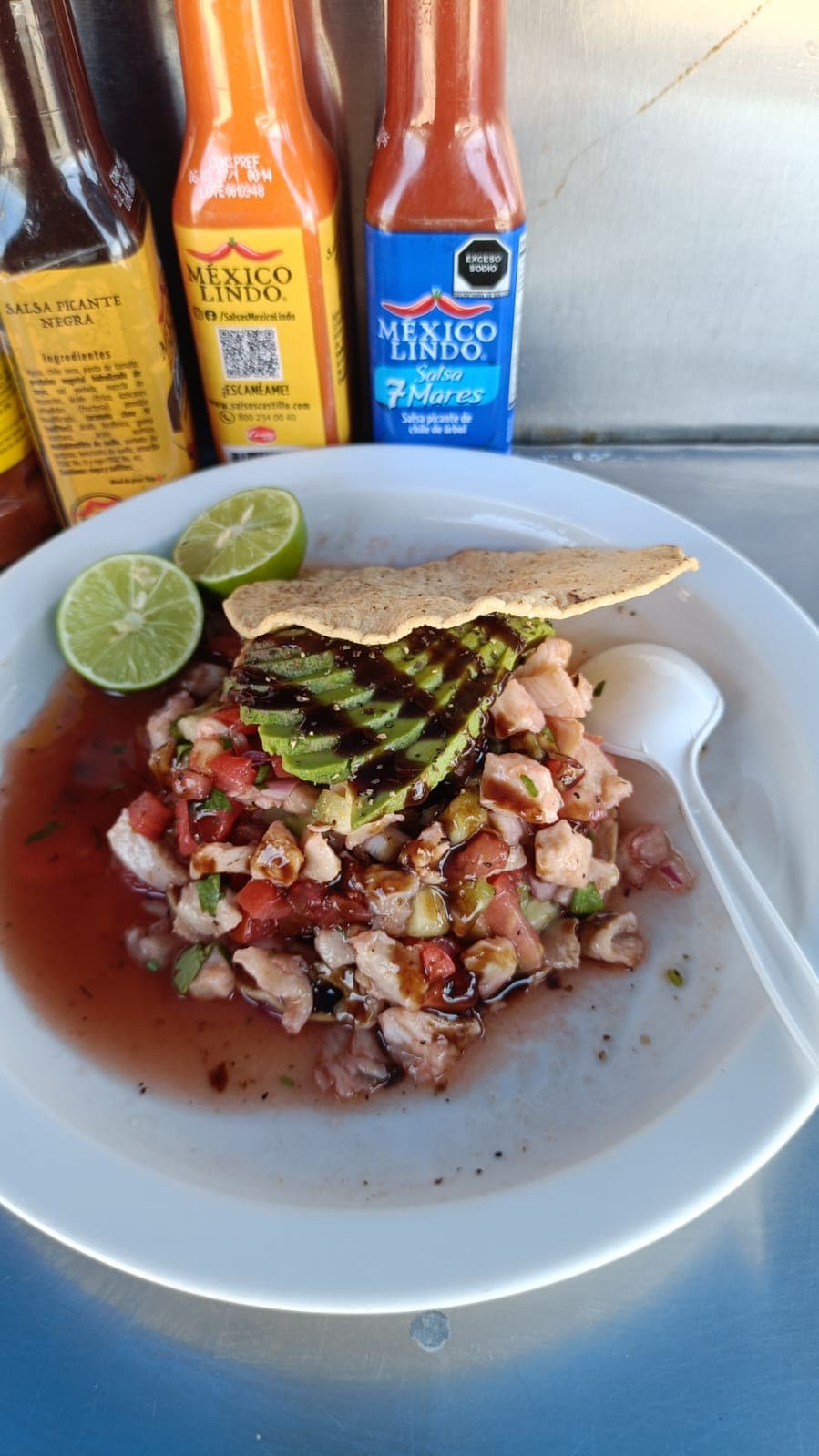 Tostada con Ceviche de Pescado