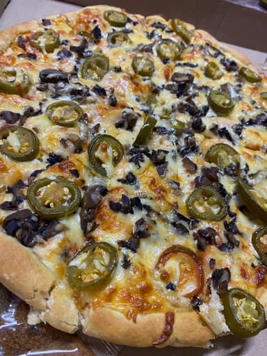 Pizza 3 Ingredientes+ Refresco
