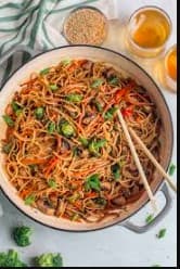 Lo Mein Vegetariano