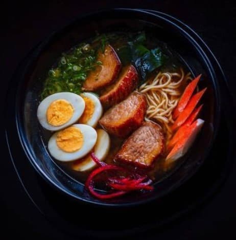 2 Ramen con Lomito