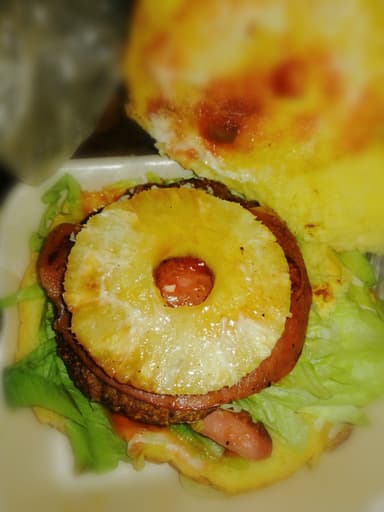 Hamburguesa Hawaiana