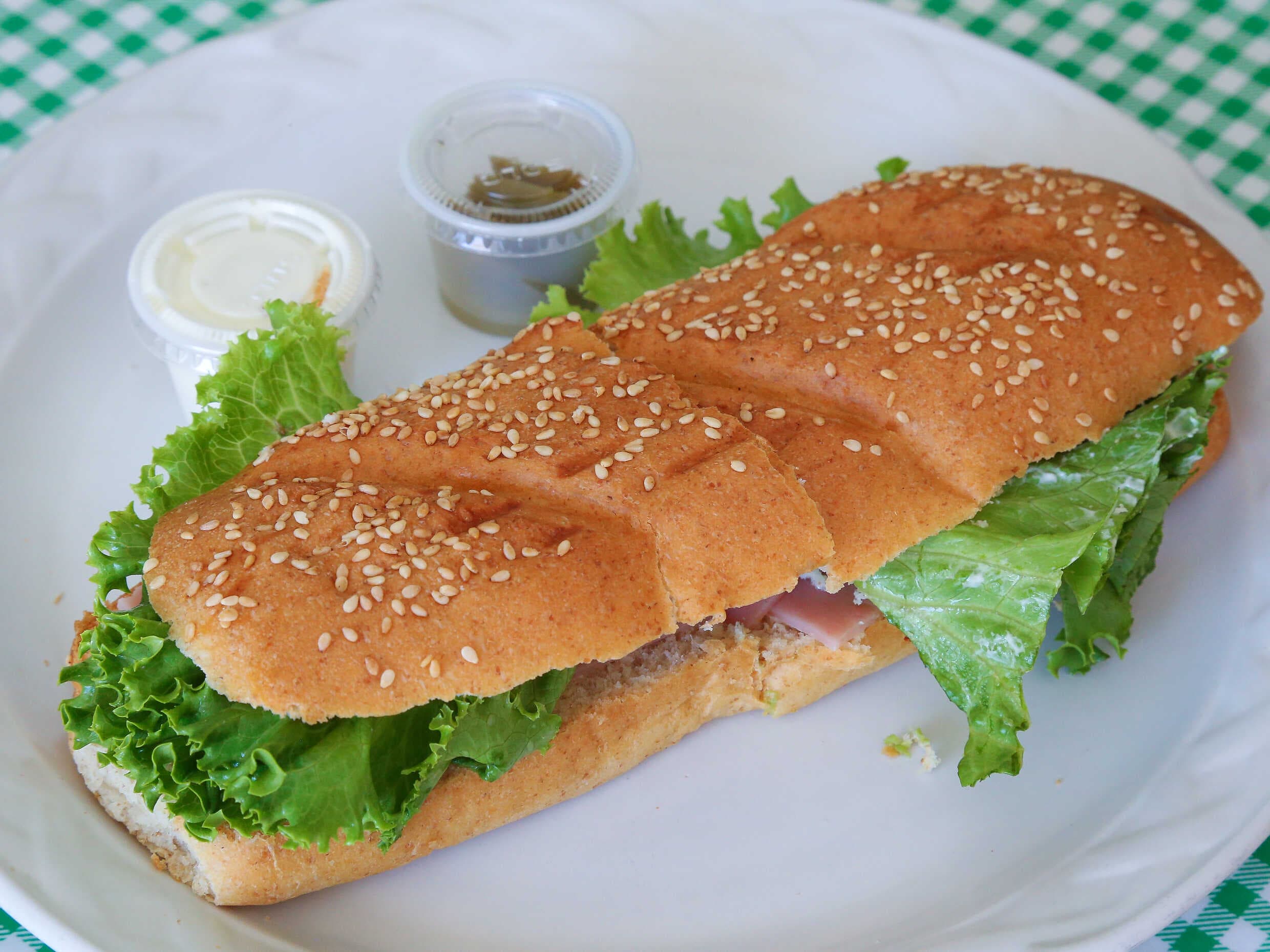 Baguette de jamón
