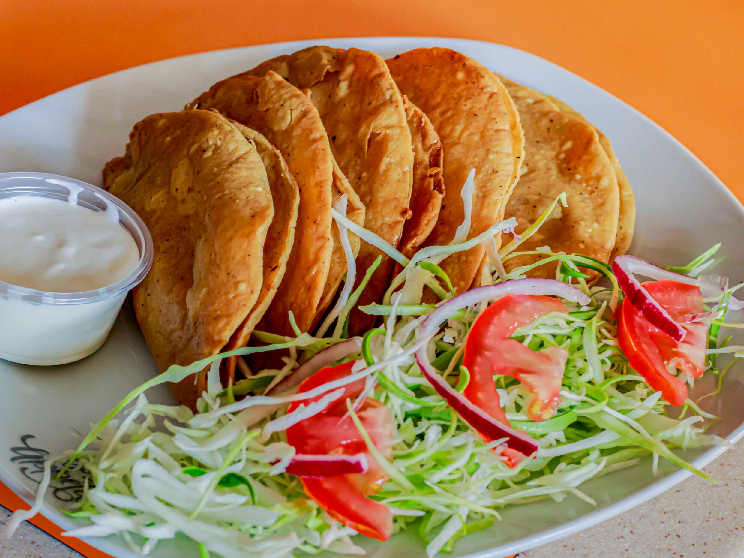 Taco Dorado Sesos