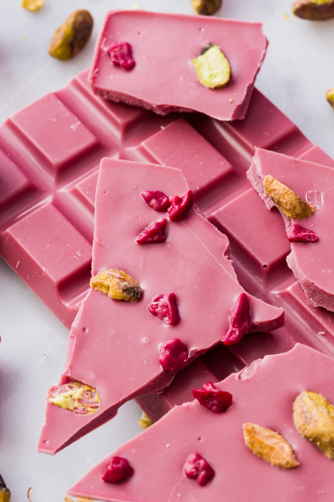TABLETTE FRAMBUESA-PISTACHO-CHOCOLATE RUBY 34%