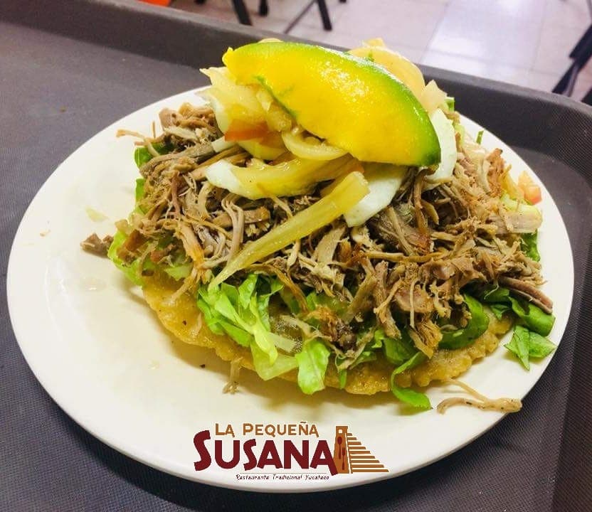 Tostada de Cochinita