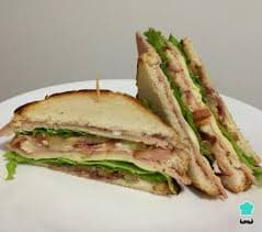 Sándwich Pollo Adobado
