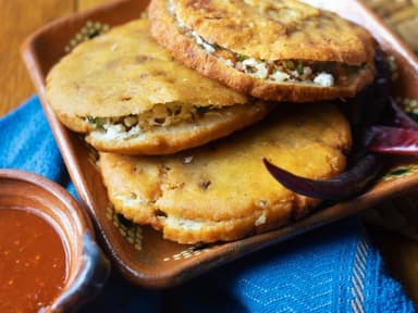 Orden 2 Gorditas + Refresco de 600 ml