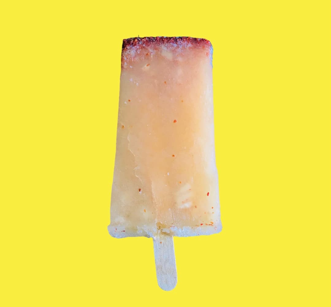 Paleta de Piña con Chilito