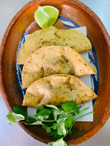 Combo-3 Quesadillas Sesos