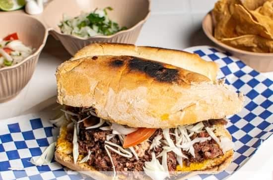 Lonche de Barbacoa