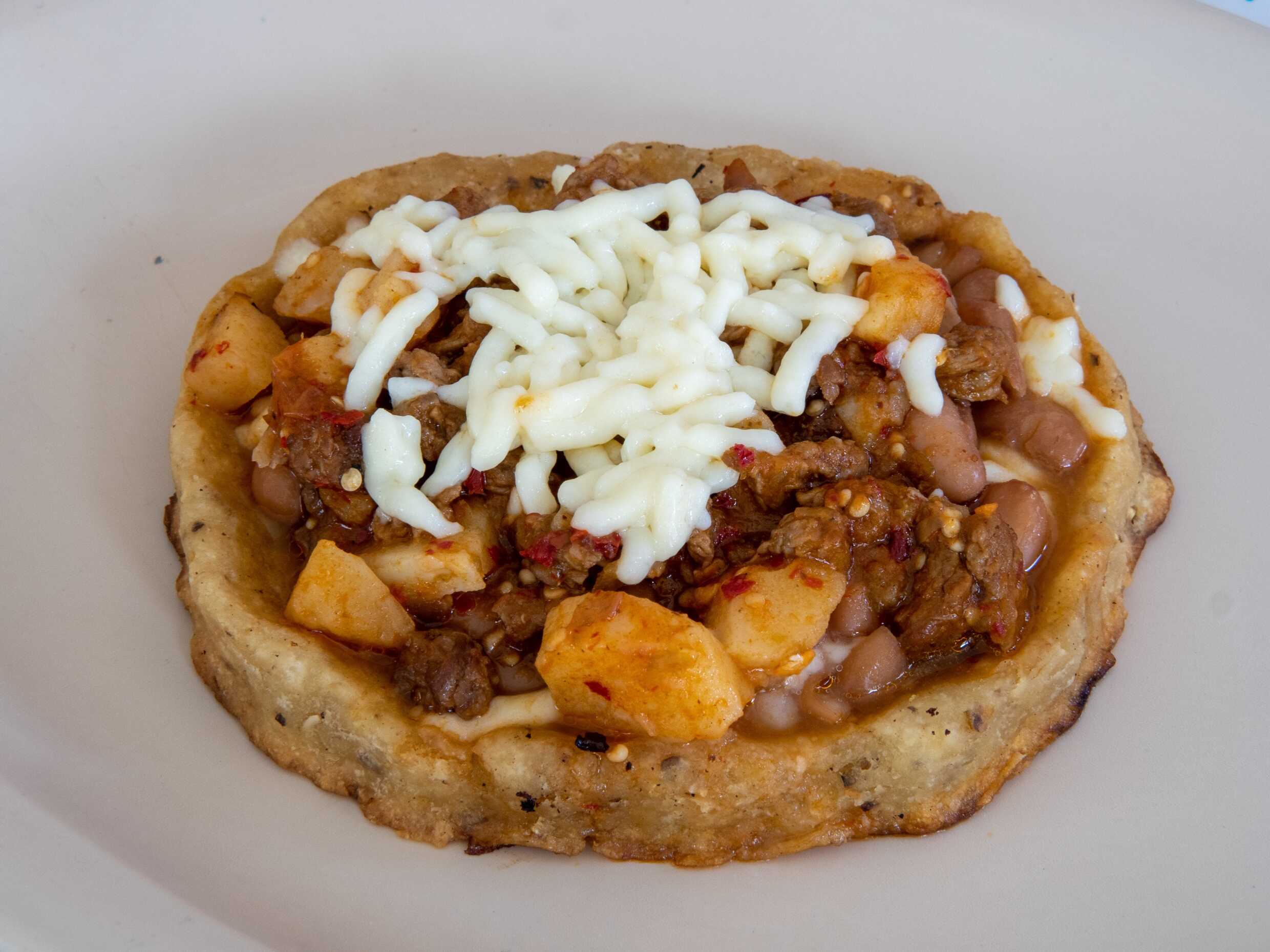 Sope de Bistec