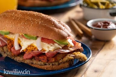 Combo Torta Napolitana + Agua Limón con Chía
