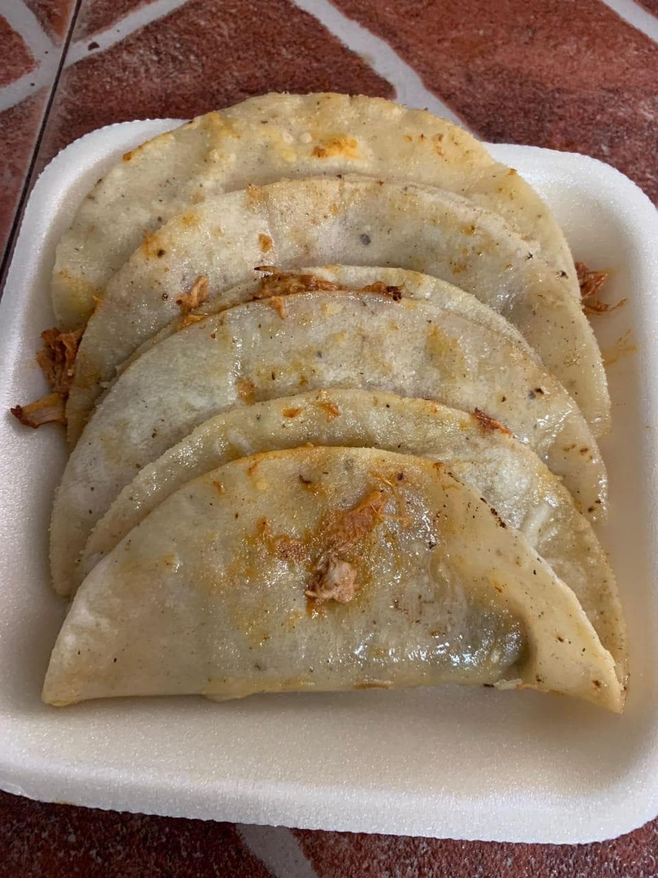 5 Tacos de Canasta + Agua de Sabor