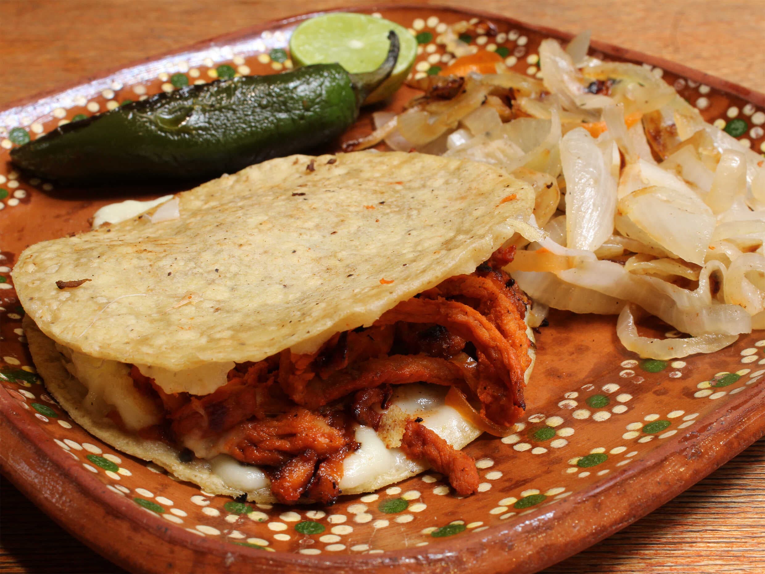 Quesadilla con Pastor