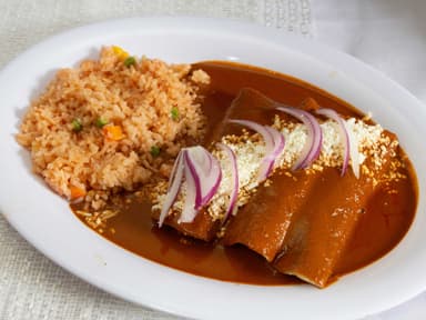 Enchiladas de Mole