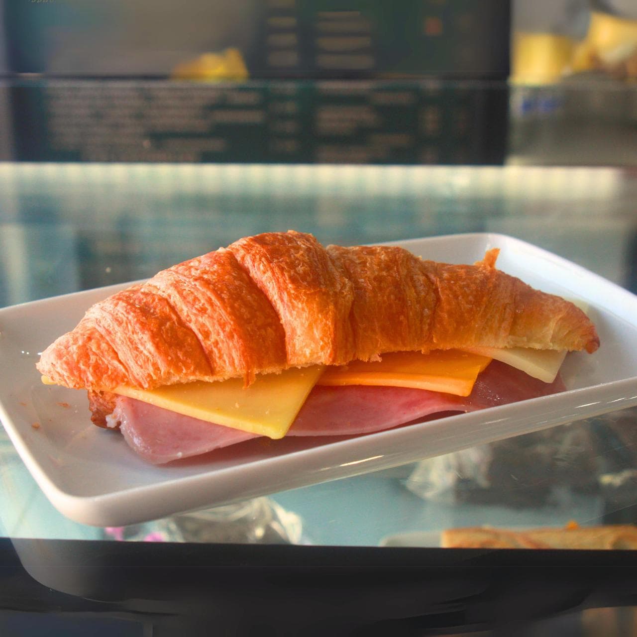 CROISSANT TRES QUESOS
