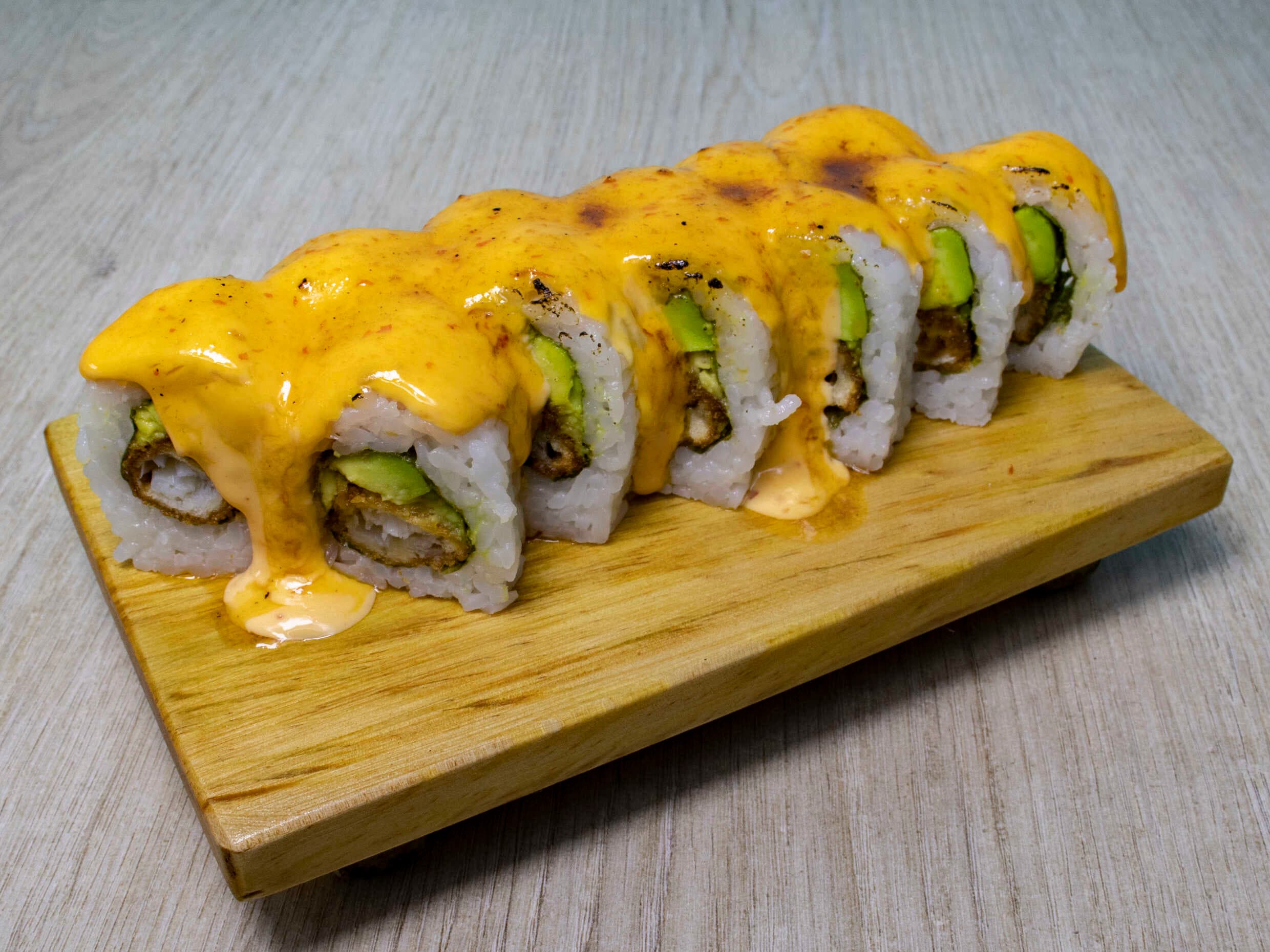 12 Makis Spicy Anguila + PEPSI 350 Ml