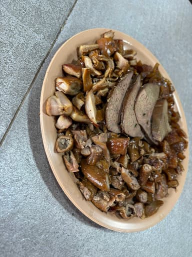 Cuarto de Carnitas Cueritos