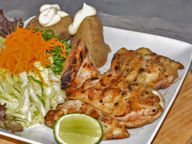 Pollo a las Finas Hierbas
