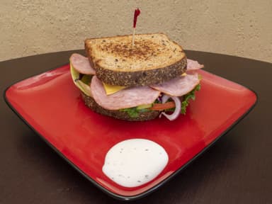 Sándwich de Salami