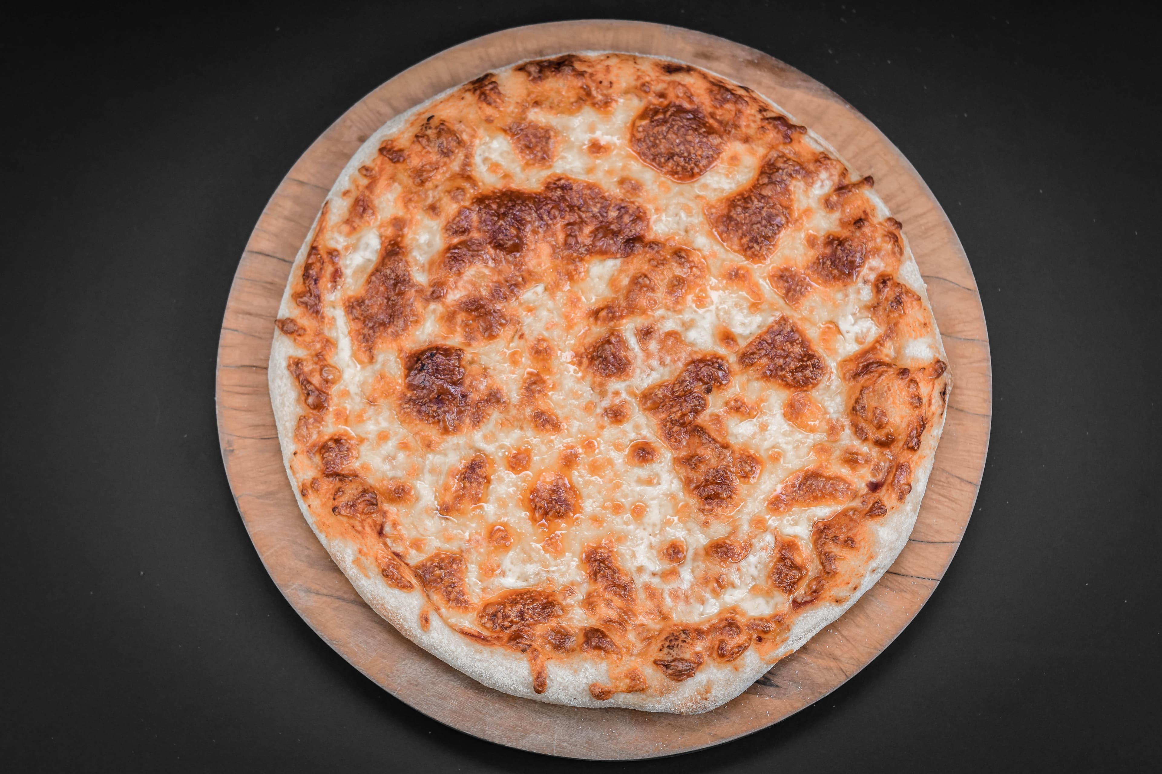 Pizza Clásica Mozzarella Grande