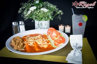 Enchiladas Rojas o Verdes