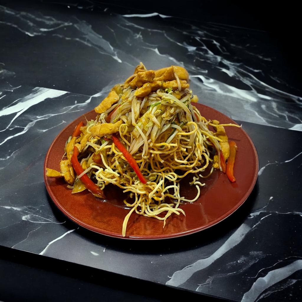 Tallarín Frito Pollo