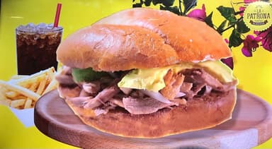 Combo Pavo + Papas + Bebida