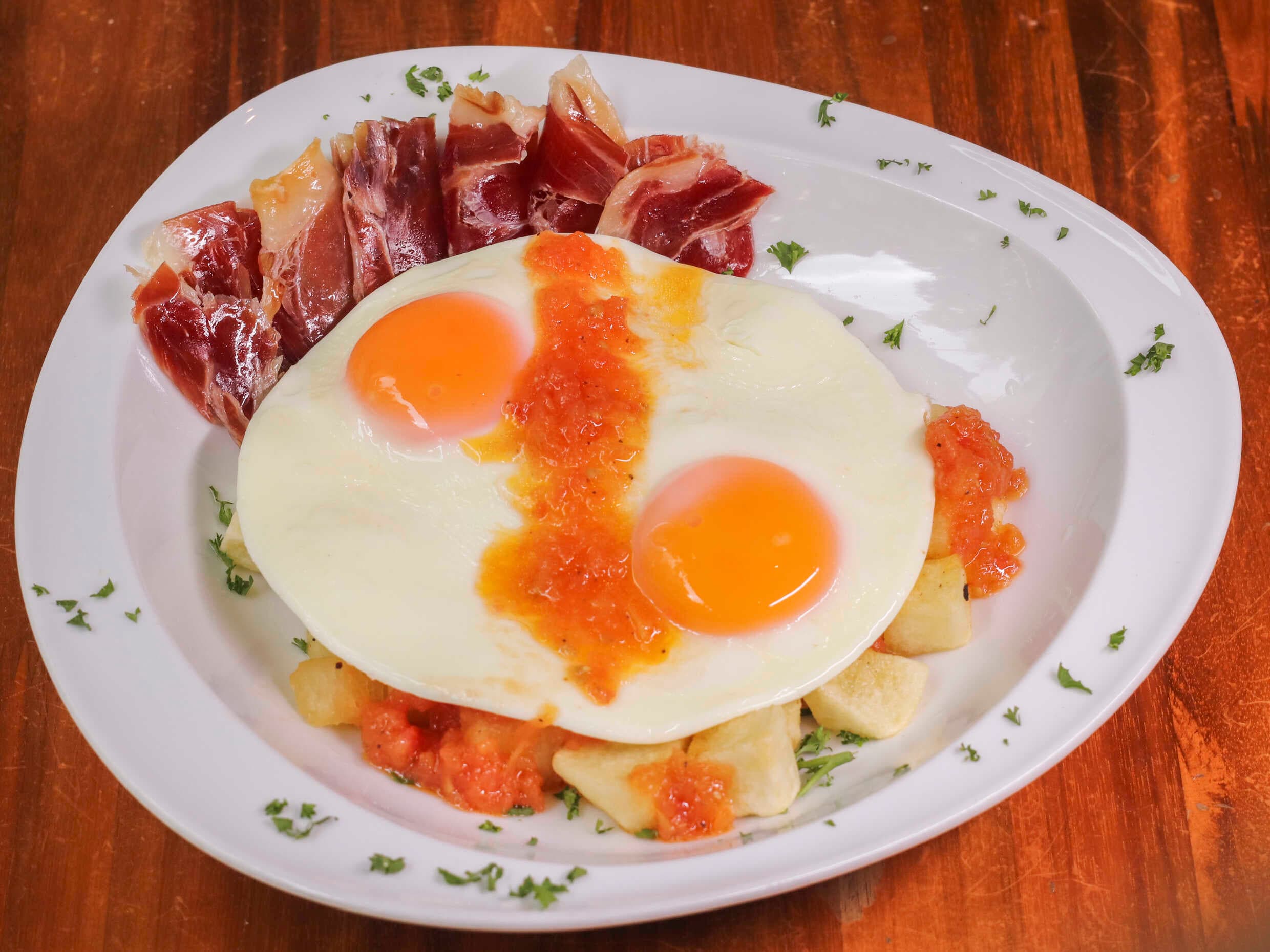 Huevos Estrellados