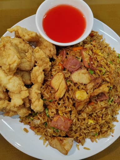 Combo 4.medio cantones con trocito de pollo frito