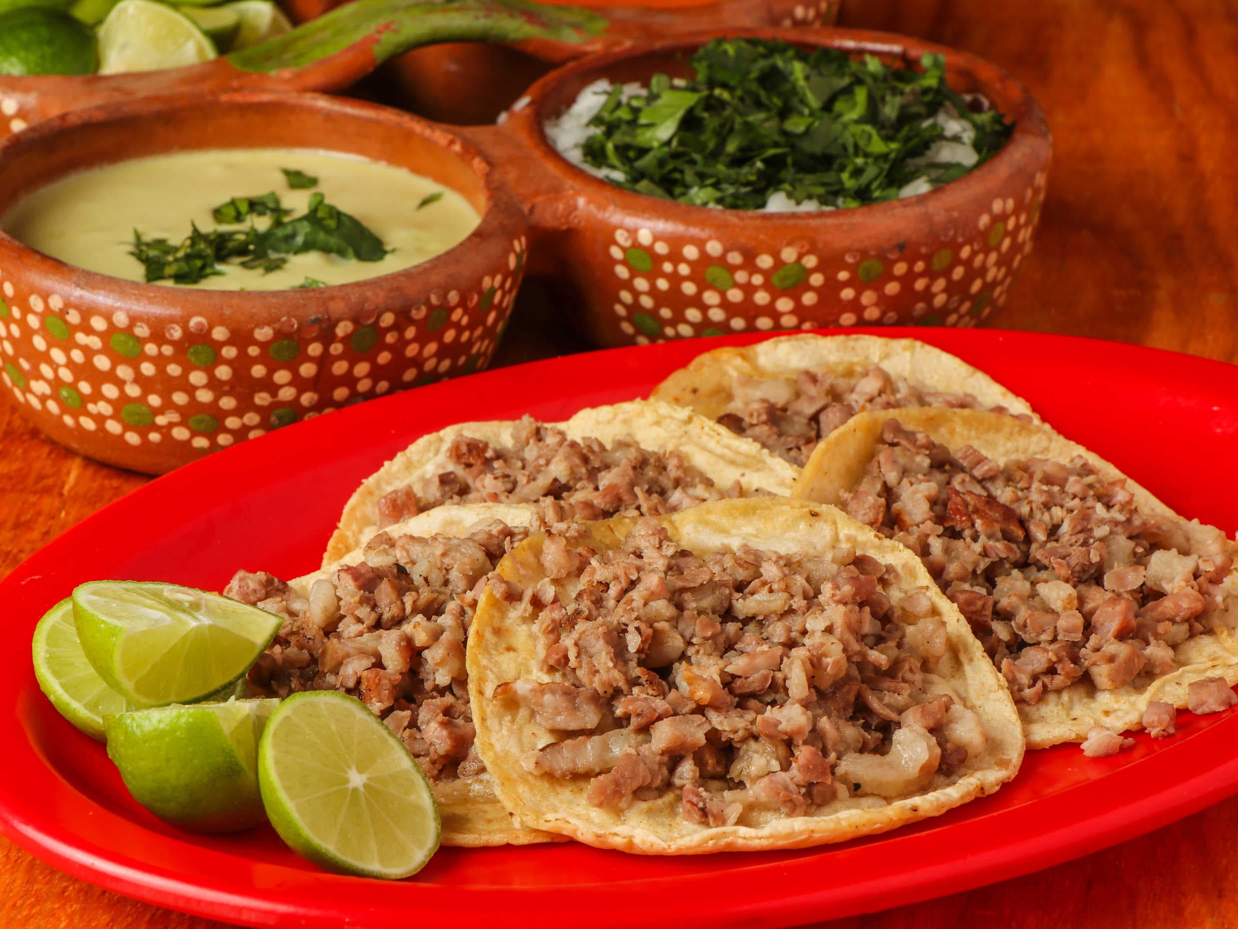 Orden de 5 Tacos de Asada