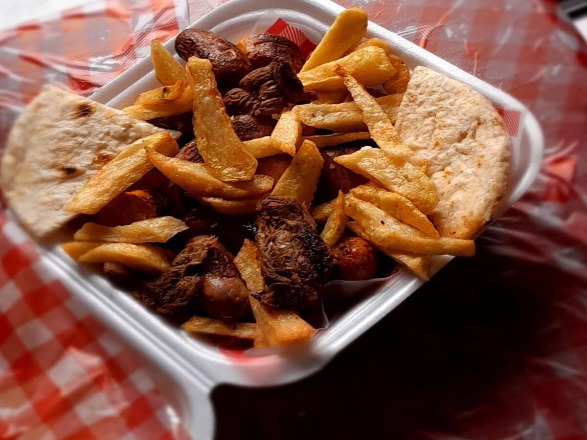 Picada para 4 Personas + Gaseosa.