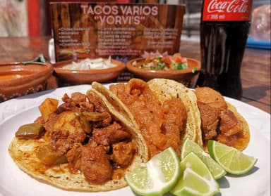 2 Tacos + agua
