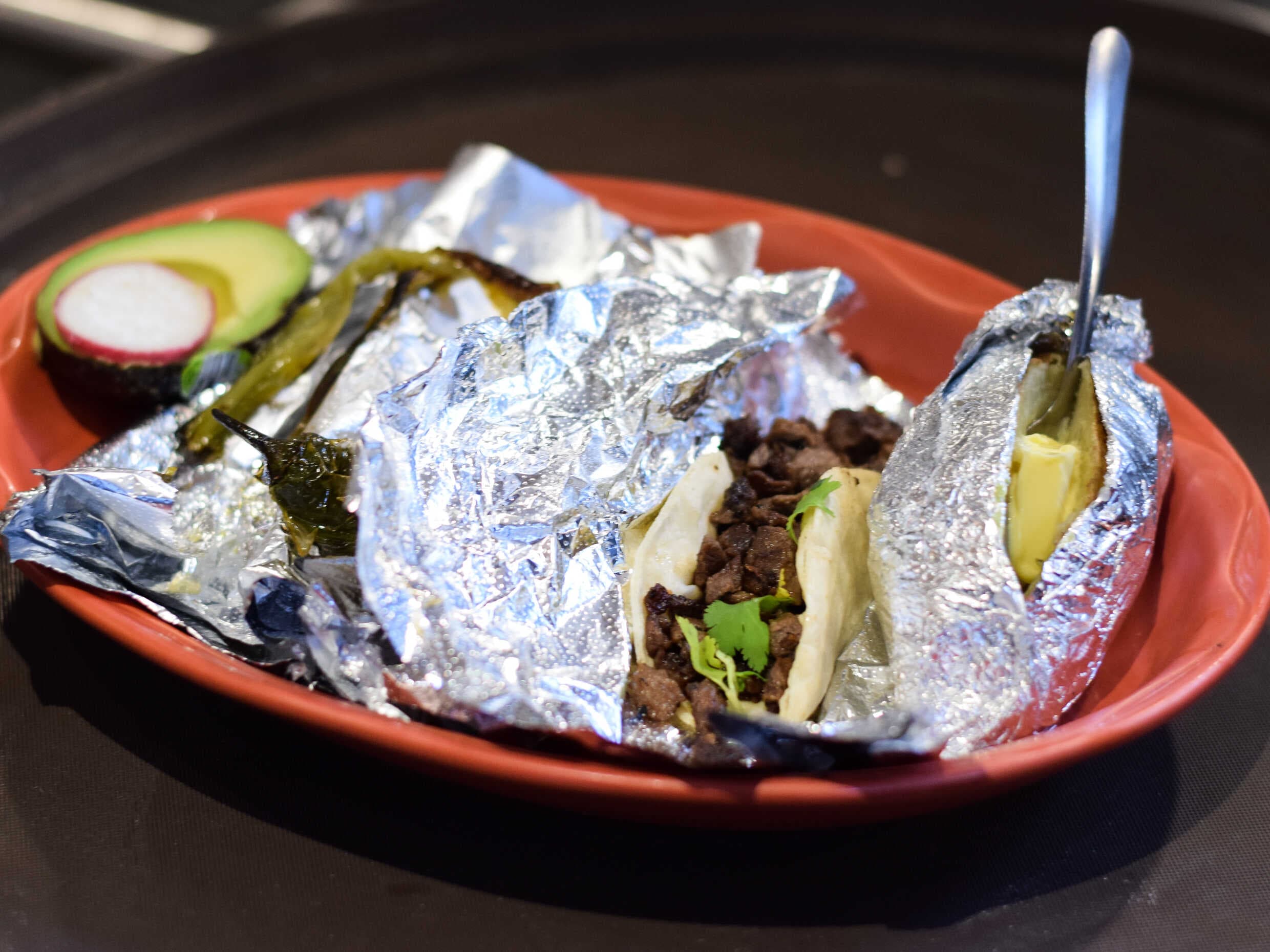 Tacos De Carnitas