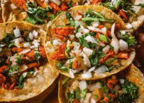 5 Tacos de Pastor + 1 Agua Fresca