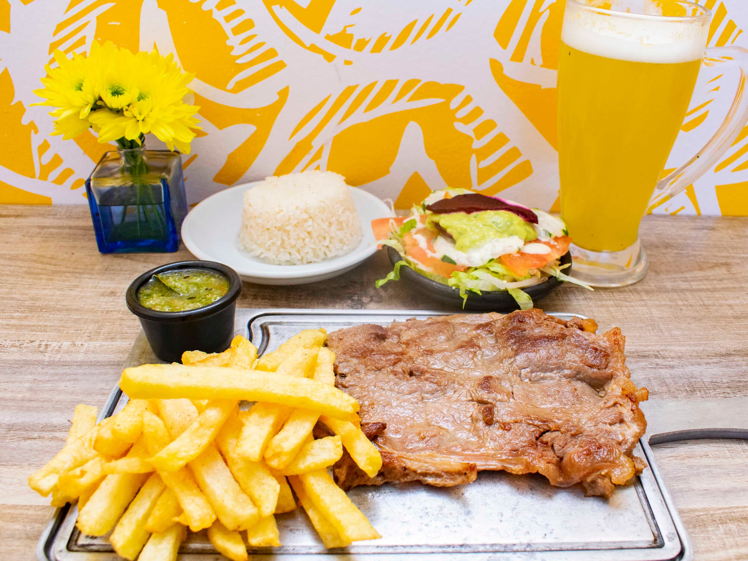 Combo Churrasco + Postre + Bebida
