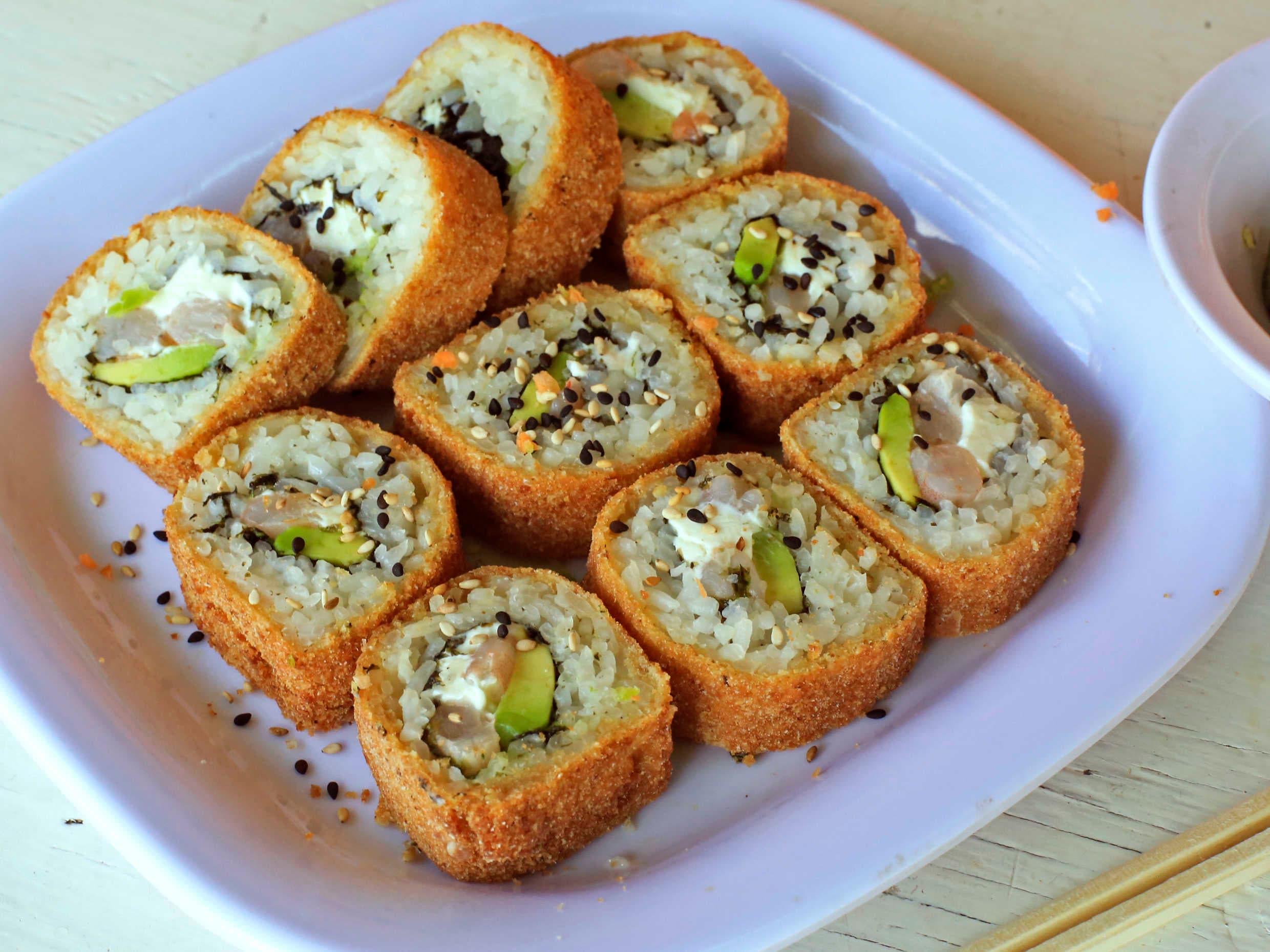 REYES ROLL