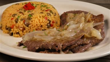 Bistec Encebollado