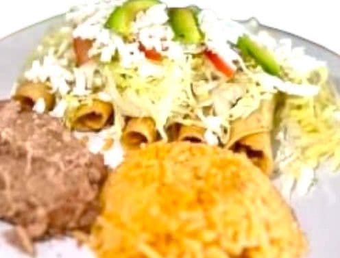 Flautas de pollo