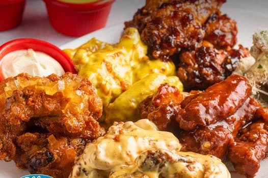 14 Alitas o Boneless