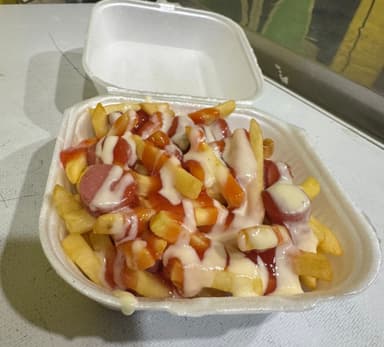 Salchipapas