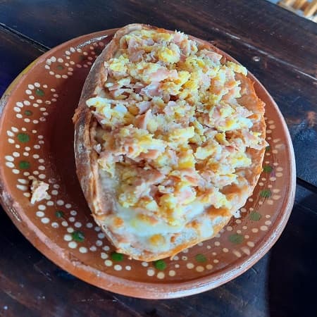 Mollete de Huevo con jamon