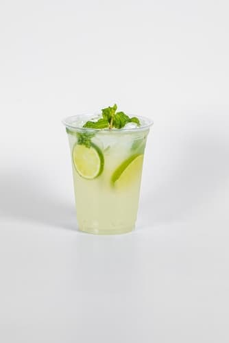 Limonada Natural 14 oz