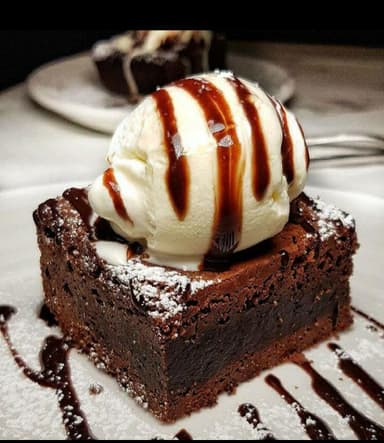 Brownie con Helado