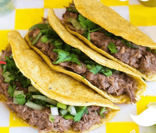 Orden de Tacos con 5