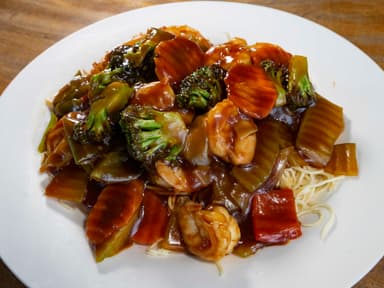 Chop Suey Salsa con Camarón medio